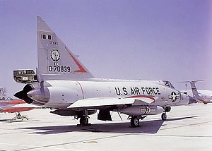 Convair F-102 Delta Dagger: Utveckling, Användning, Konstruktion