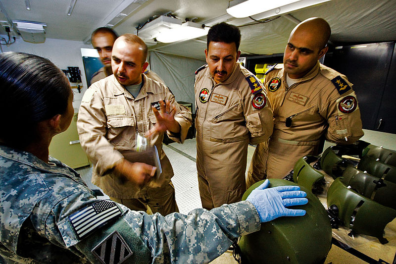 File:1st Air Cavalry Brigade, Iraqi air force strengthen partnership DVIDS200674.jpg