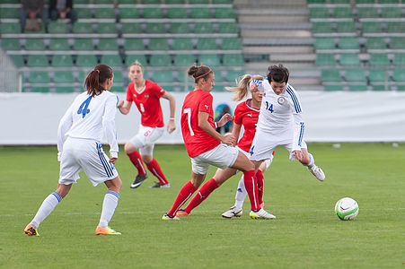 Nicole Billa, Adilya Vyldanova