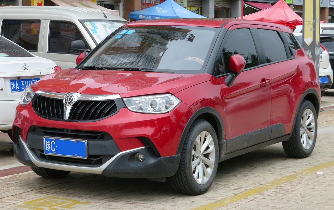 Image of 2018 Brilliance V3 (pre-facelift), front 8.7.18