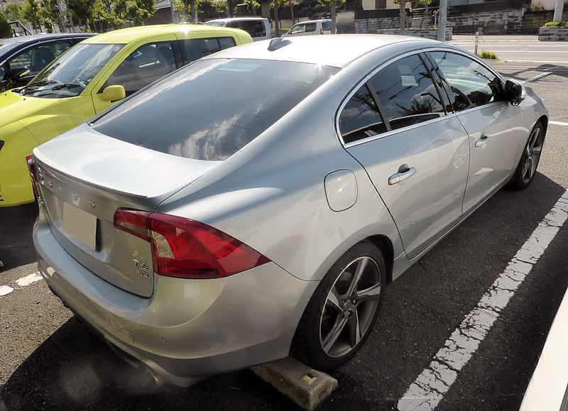 File:2nd generation VOLVO S60 T6 AWD R-DESIGN rear.JPG