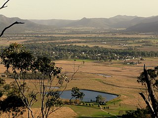 <span class="mw-page-title-main">Broke, New South Wales</span> Town in New South Wales, Australia