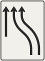 441-18 Presmerovanie jazdných pruhov (doľava, 2 pruhy + 1 pripájajúci sa)