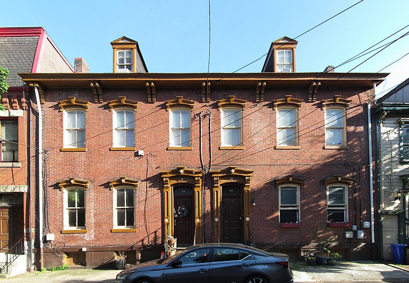 527 and 525 Avery Street