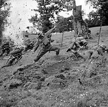 Men of the 6th Battalion, Royal Berkshire Regiment undertaking battle training at Coleraine, Northern Ireland, 16 June 1941. 6thBerkshiresbattletraining.jpg
