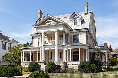 C. E. Hutchinson House, Fairmont, 1900. 701 Benoni Avenue Fairmont, West Virginia east 2.jpg