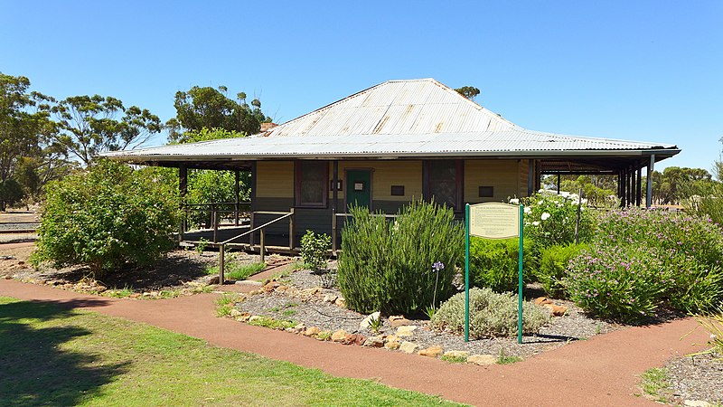 File:Albert Facey Homestead, 2014(1).JPG