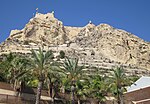 Миниатюра для Файл:Alicante Castell de la Santa Bàrbara, Benacantil.JPG