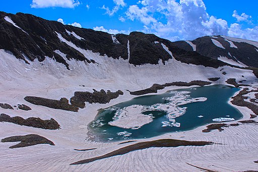 Alpather lake,Gulmarg