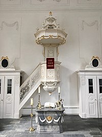 Altar und Kanzel der Stadtkirche Monschau
