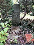Thumbnail for File:Alter St.-Michael-Friedhof - Grab August Scholz.jpg