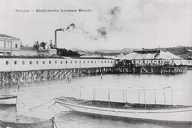 Ancona - Marotti bathhouse.jpg