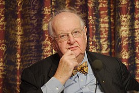 Angus Deaton 0244.jpg