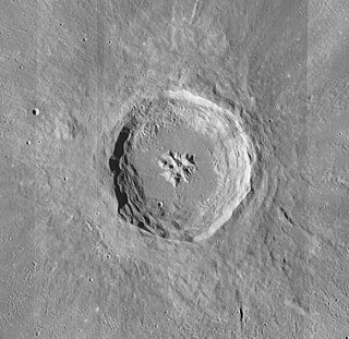 Aristillus (crater) impact crater