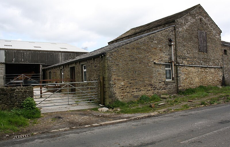 File:Ashfield Farm, Stansfield Brow - geograph.org.uk - 5364441.jpg