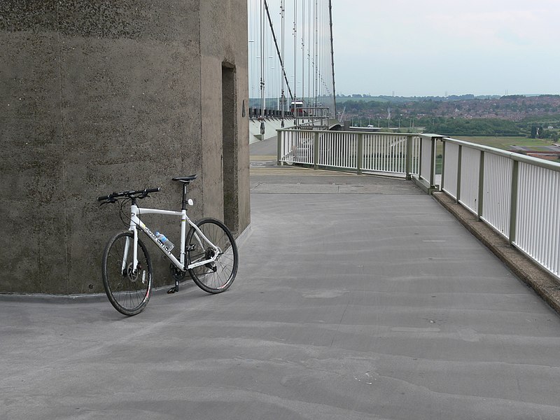 File:At the south tower of the Humber Bridge - geograph.org.uk - 3138925.jpg