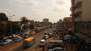 Avenida dos Combatentes da Liberdade da Pátria, Bissau (1).jpg