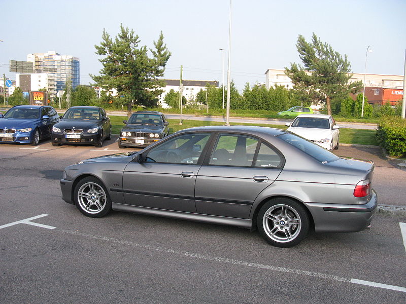 File:BMW 5 Series M Sport E39 (9279174450).jpg