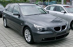 BMW 5 Series (E60) - Wikipedia