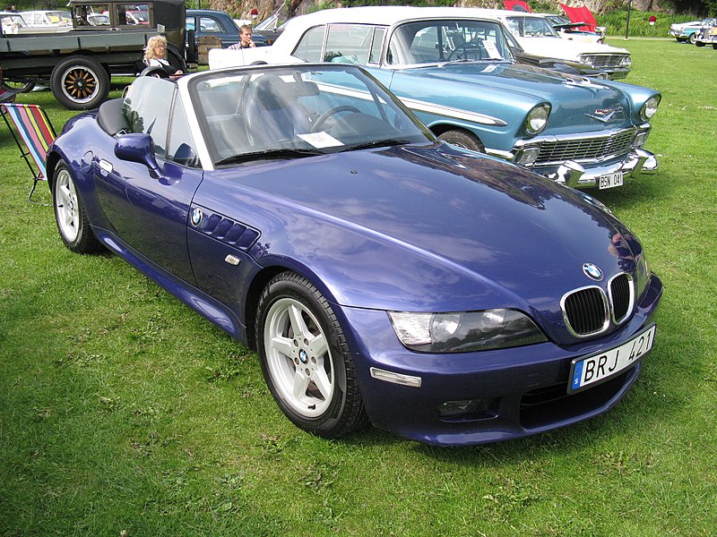 File:BMW Z3 2.8 Roadster (7633692122).jpg