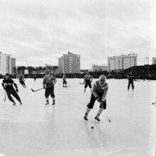 Finland - Soviet Union in 1959 Bandy match Finland versus Soviet Union 1959 (JOKAKAL4URH jpa01-6).tif