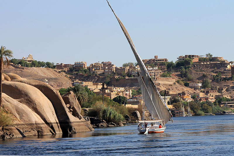 File:Boats in River Nile Aswan , Egypt.JPG
