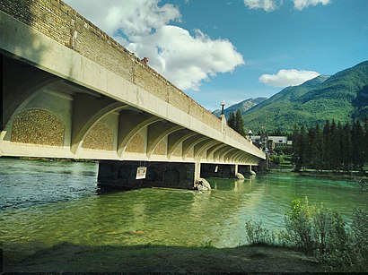 How to get to Bow River Bridge with public transit - About the place