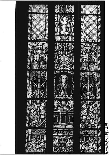 File:Bundesarchiv Bild 183-1984-0519-001, Leipzig, Thomaskirche, Kirchenfenster.jpg