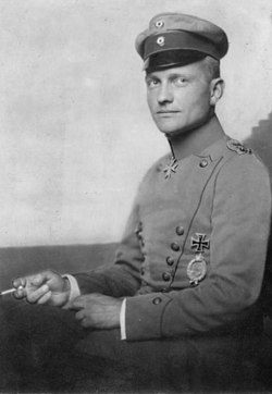 Manfred von Richthofen, en una imachen de 1917