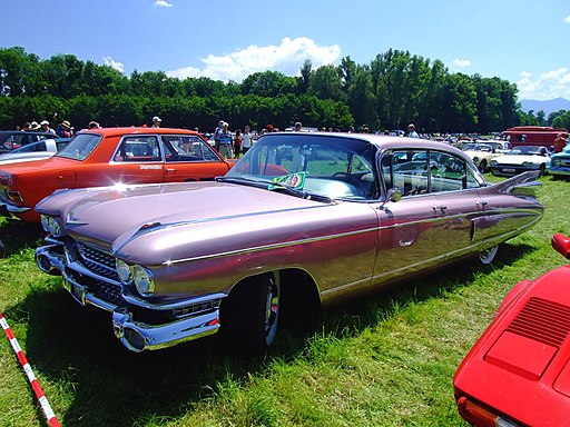 Cadillac Fleetwood 1959 2