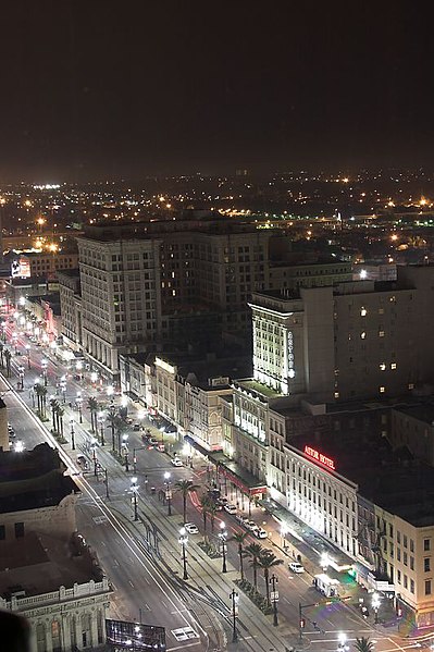 File:Canal Street, New Orleans, at night.jpg