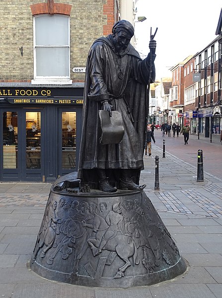 File:Canterbury Holland Chaucer statue.jpg