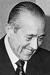 Carlos Arias Navarro 1975b (recortado).jpg