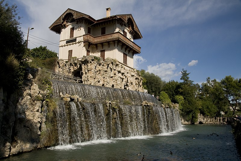 File:Cascade de Gairaut vue de l'ouest.jpg