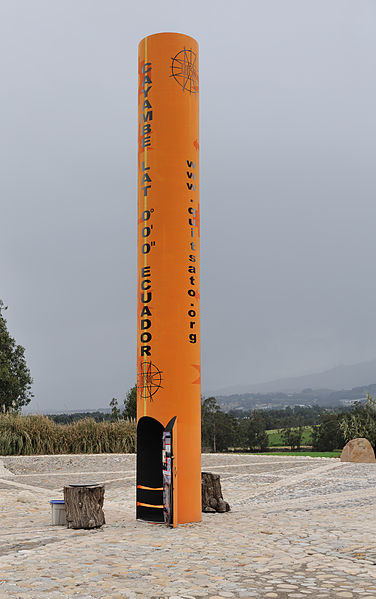 File:Cayambe Equator monument 02.jpg