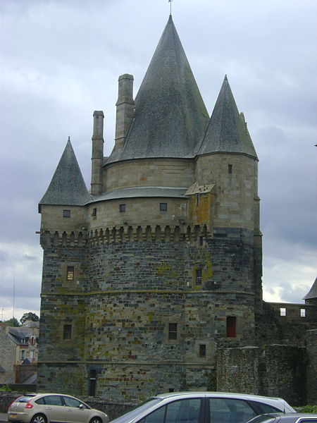 File:Château de Vitré 3.jpg