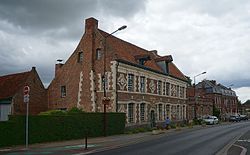 Façade du relais de poste, Chéreng