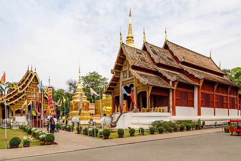 File:Chiang-Mai Thailand Wat-Phra-Sing-01.jpg