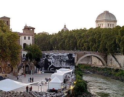 Come arrivare a Lungotevere De' Cenci con i mezzi pubblici - Informazioni sul luogo