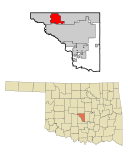Cleveland County, Oklahoma Incorporated and Unincorporated areas highlighting Moore.svg