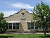 Columbian Elementary School (1916), photographed 2005