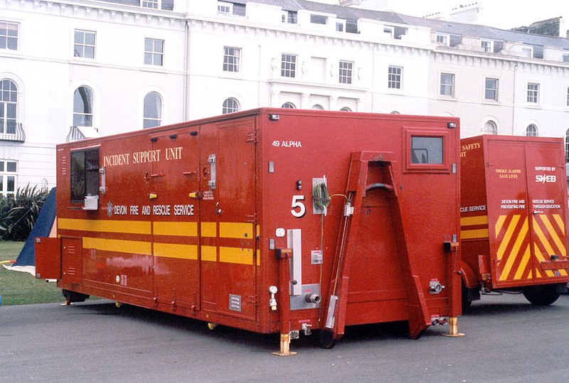 File:Devon Fire 49 Alpha pod.jpg