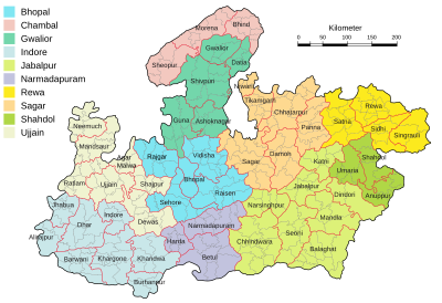 Einteilung in 10 Divisionen und 52 Distrikte