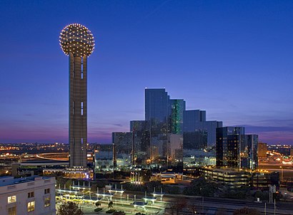 How to get to Hyatt Regency Dallas with public transit - About the place