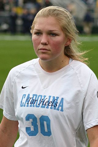 <span class="mw-page-title-main">Elizabeth Guess</span> American soccer forward and midfielder (born 1985)