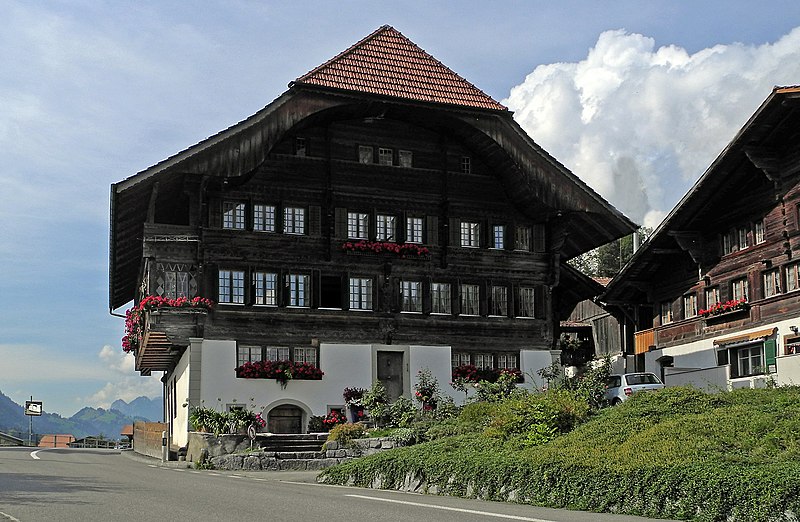 File:Erlenbach i S Platzhaus-1.jpg