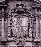 Escudo Carlos II Ayuntamiento de Ponferrada.jpg