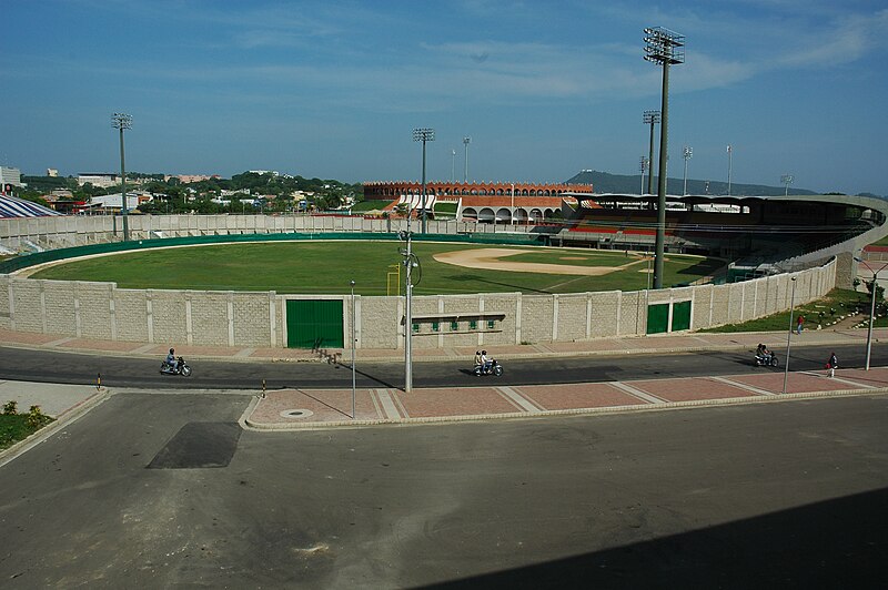 Archivo:Estadio Once de Noviembre Cartagena.jpg