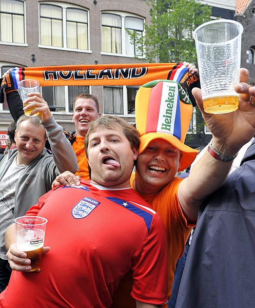 File:Flickr - NewsPhoto! - football, Netherlands - England (2).jpg