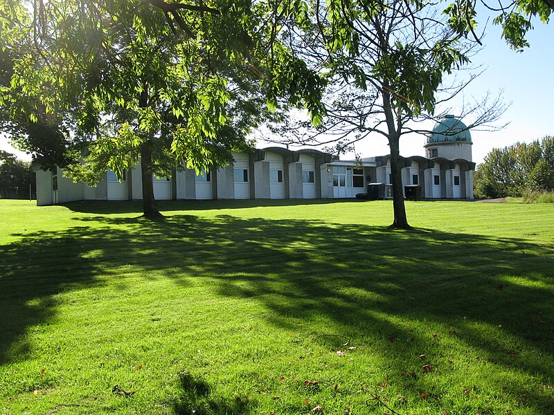 File:Glasgow University Observatory (geograph 2098463).jpg